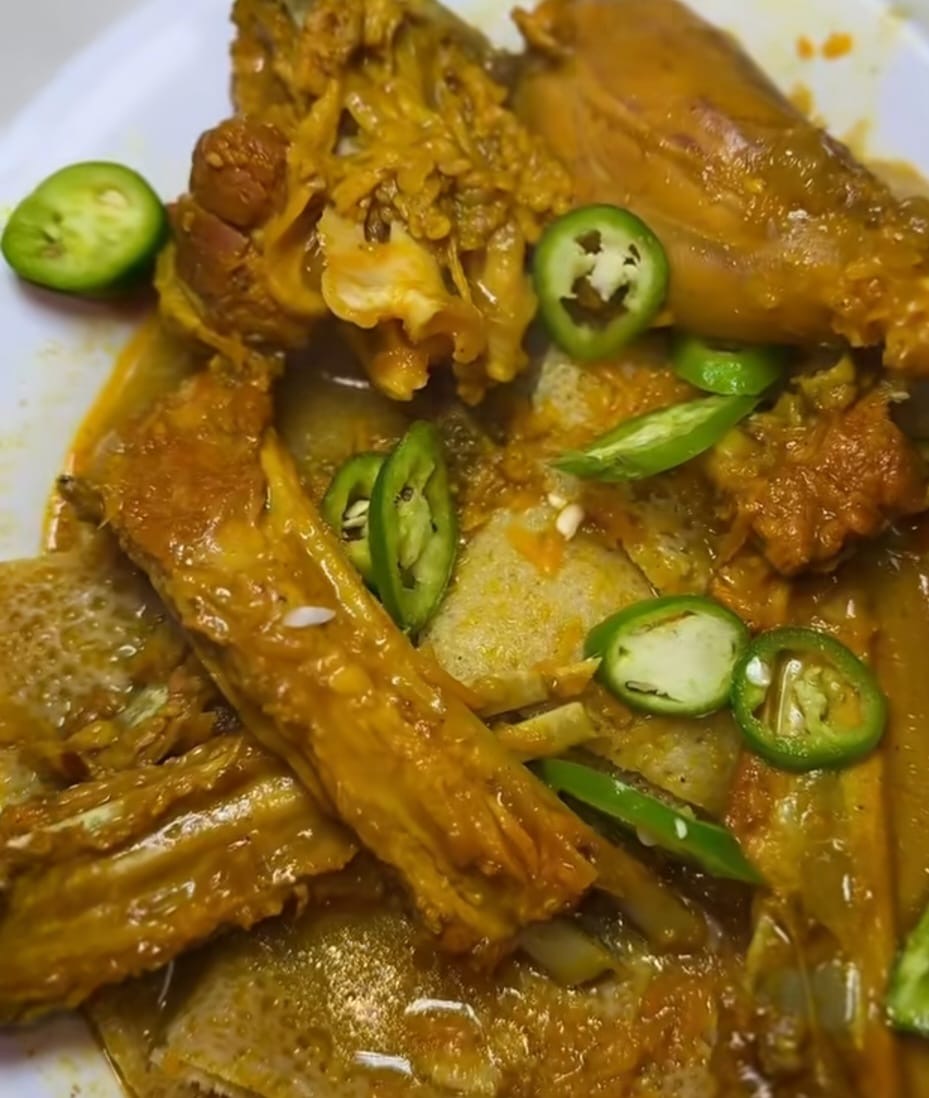 Doro dish at Enate